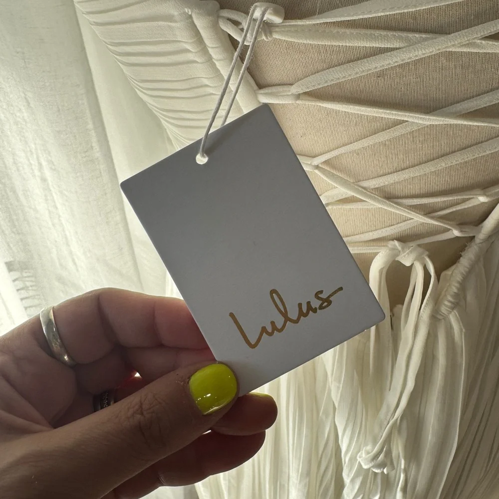 Lulus White Pleated Lace-Up Cutout Maxi Dress NWT — M & L - Picture 6 of 7